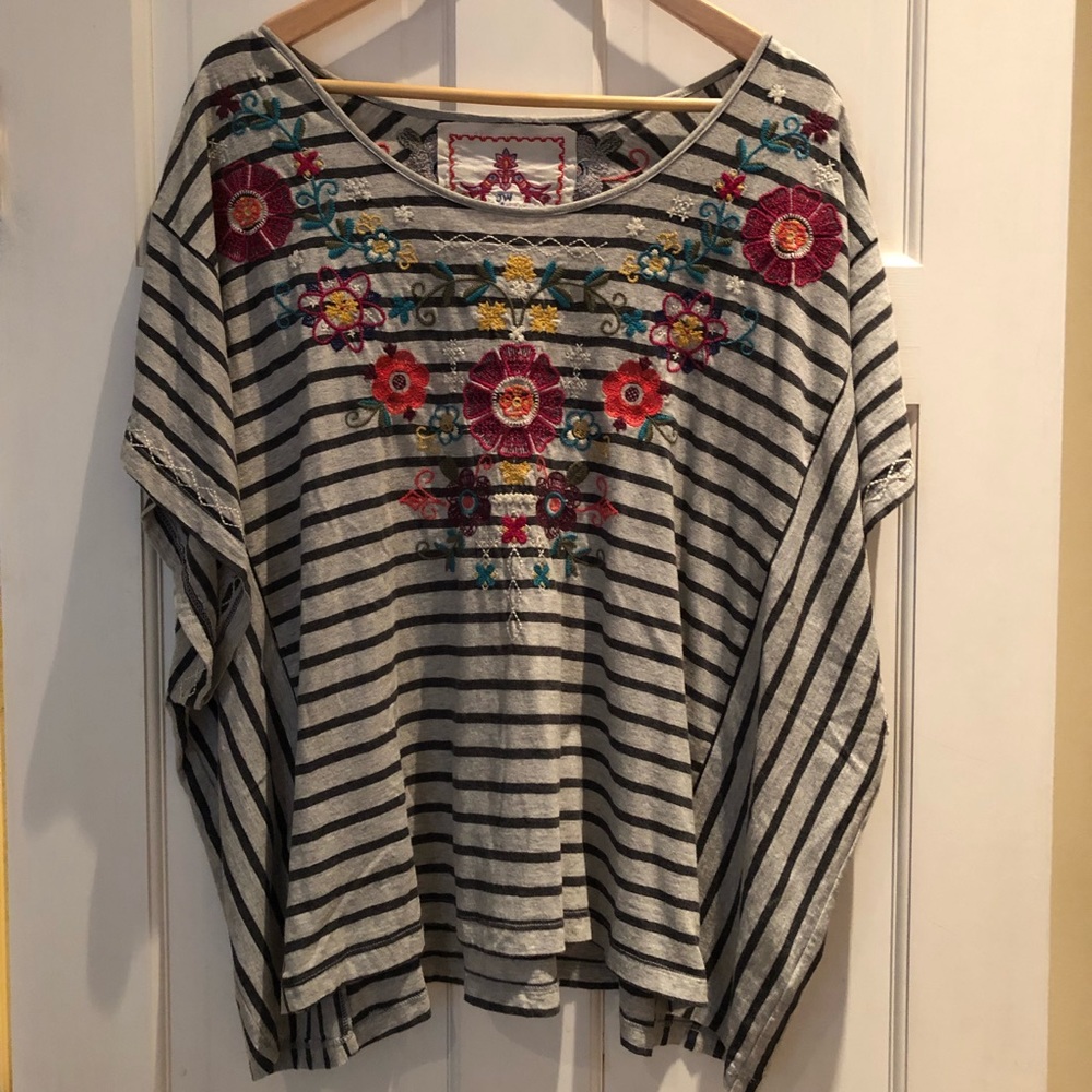 Johnny Was Los Angeles Top